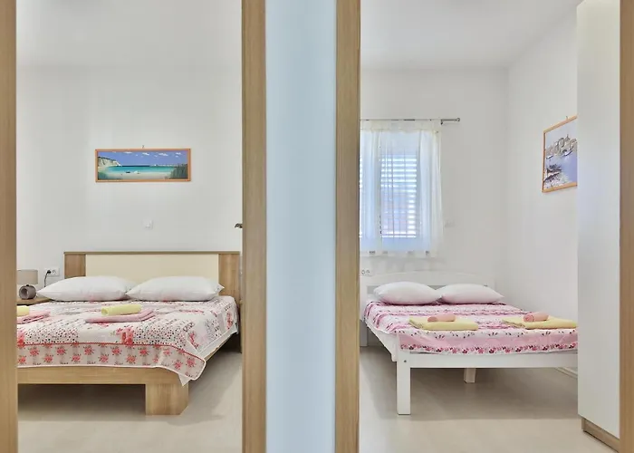 Apartments Mica