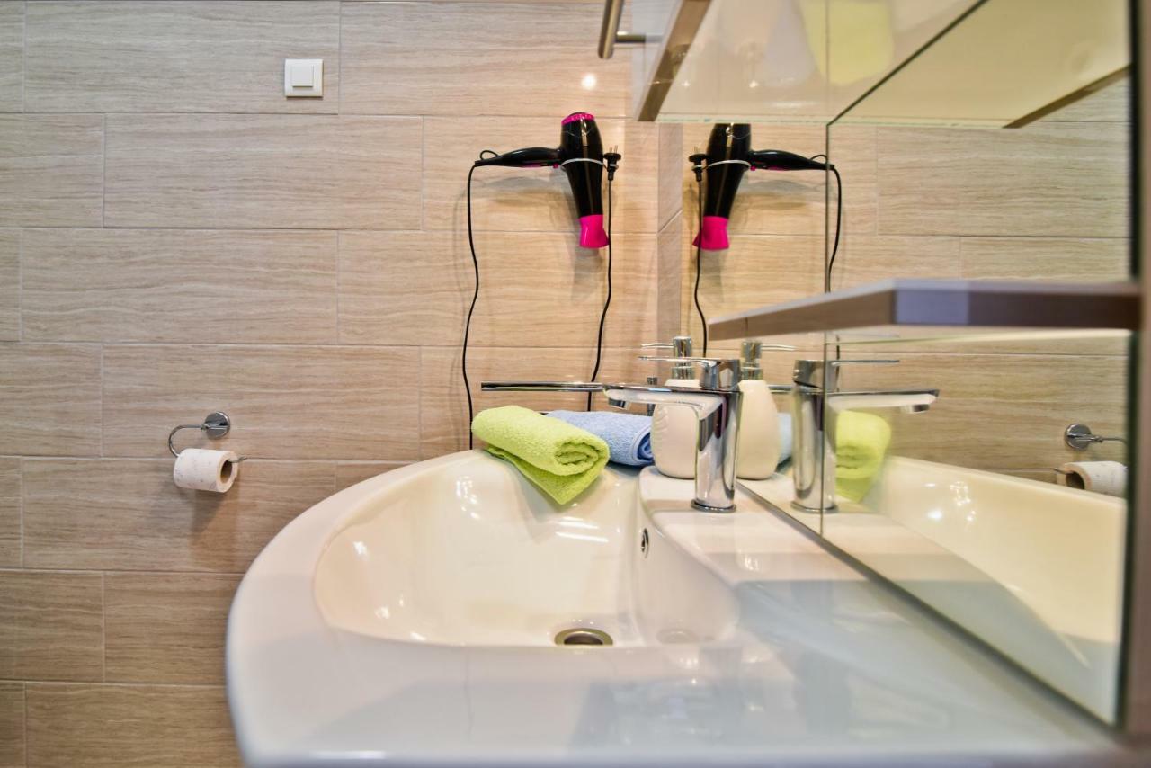 Apartament Mica